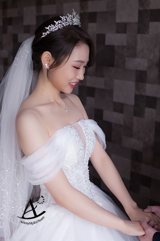 白紗造型,編髮新秘,韓風妝感,韓風新娘,新娘秘書