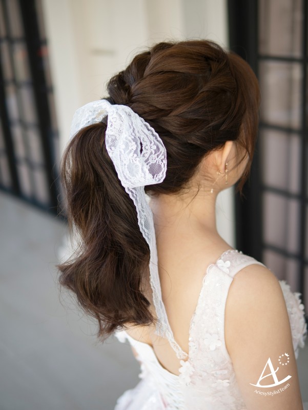 永生花捧花,證婚花藝白紗造型,編髮造型,蓬鬆盤髮,戶外證婚,Ariesy品牌婚紗