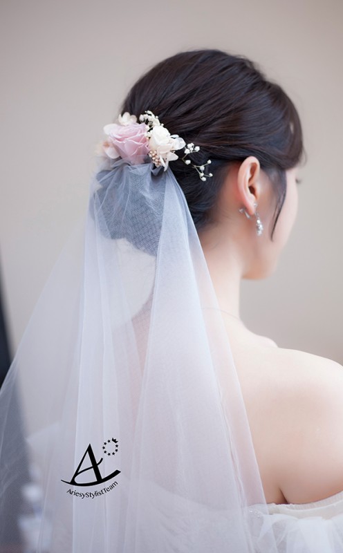 白紗造型,花藝新祕,迎娶造型,編髮造型,名媛精緻妝感