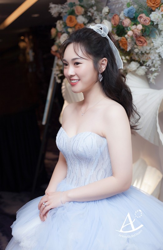 高公主頭,編髮新秘，新娘造型,名媛精緻妝感,浪漫甜美風