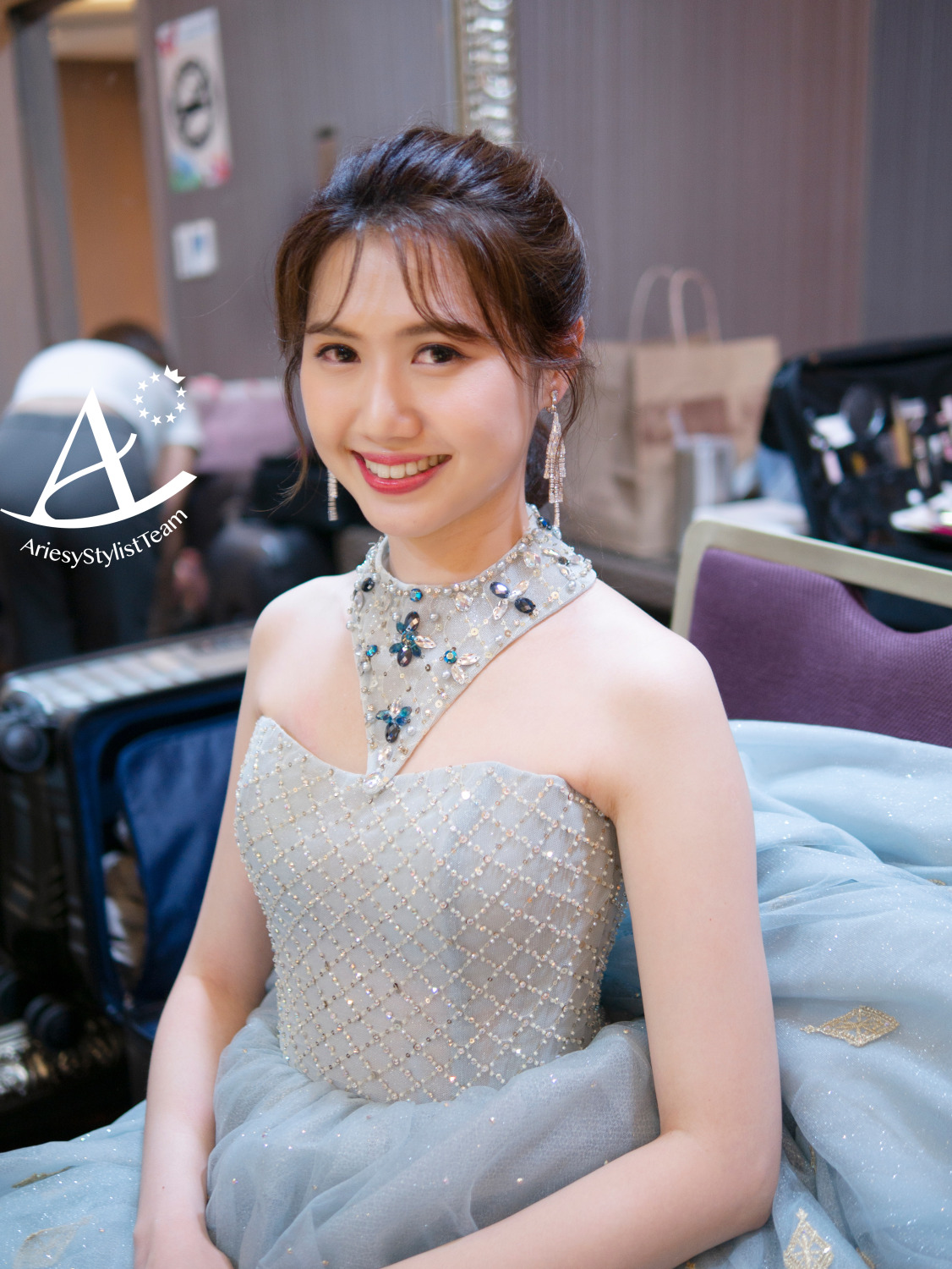 輕透發光妝感、花藝造型、編髮造型、新秘、蓬鬆馬尾造型、新娘造型