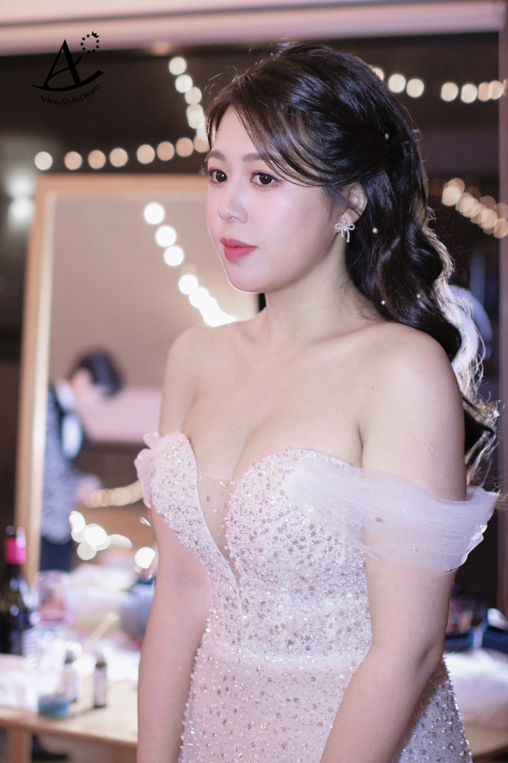 陽明山仙境新娘造型,台北新秘,美式戶外婚禮,新秘推薦,新娘秘書,新娘白紗造型