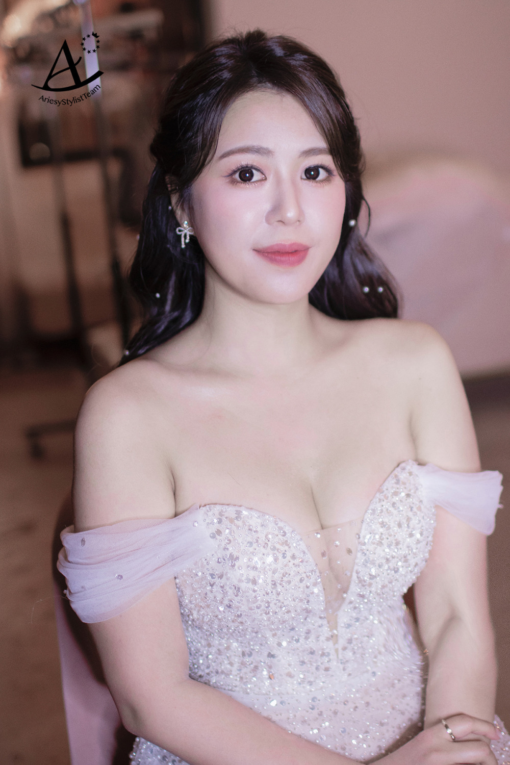 陽明山仙境新娘造型,台北新秘,美式戶外婚禮,新秘推薦,新娘秘書,新娘白紗造型