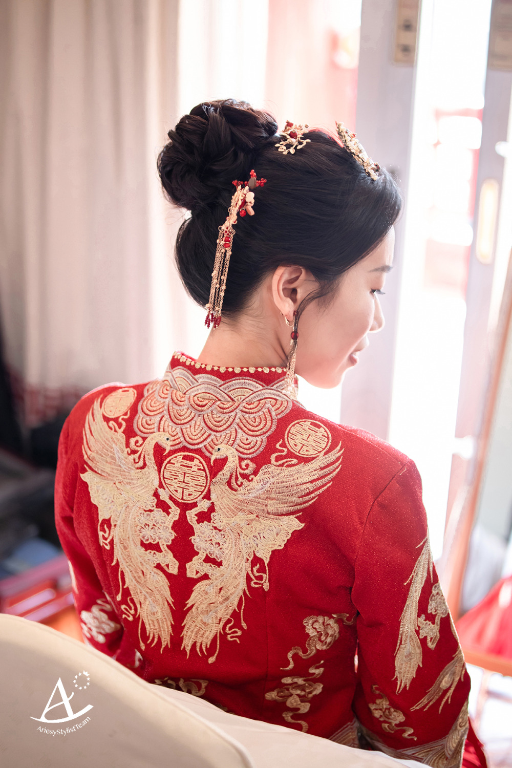 新娘秘書,圓山飯店,秀禾服,中式婚禮,文定造型,黑髮新娘,新娘造型,新娘妝感