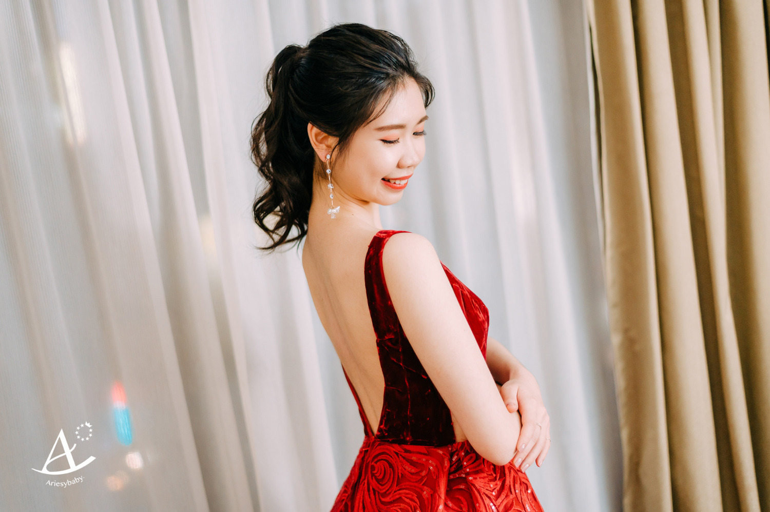 移除分類法詞彙: 自然輕透，黑髮新娘，名媛新娘，時尚新娘造型 自然輕透，黑髮新娘，名媛新娘，時尚新娘造型