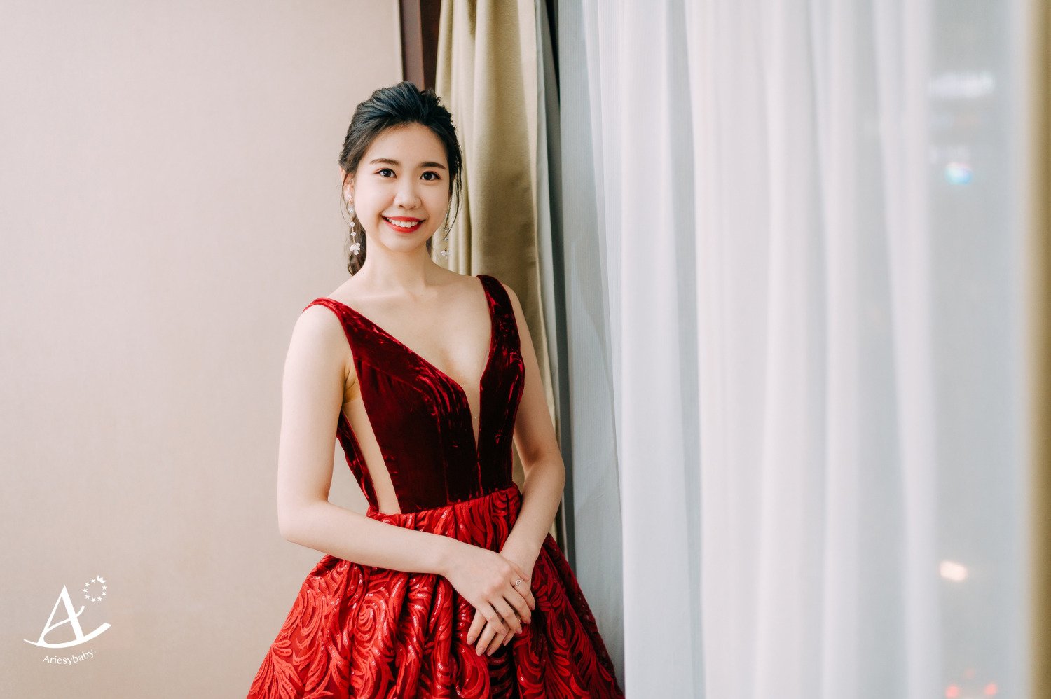 移除分類法詞彙: 自然輕透，黑髮新娘，名媛新娘，時尚新娘造型 自然輕透，黑髮新娘，名媛新娘，時尚新娘造型