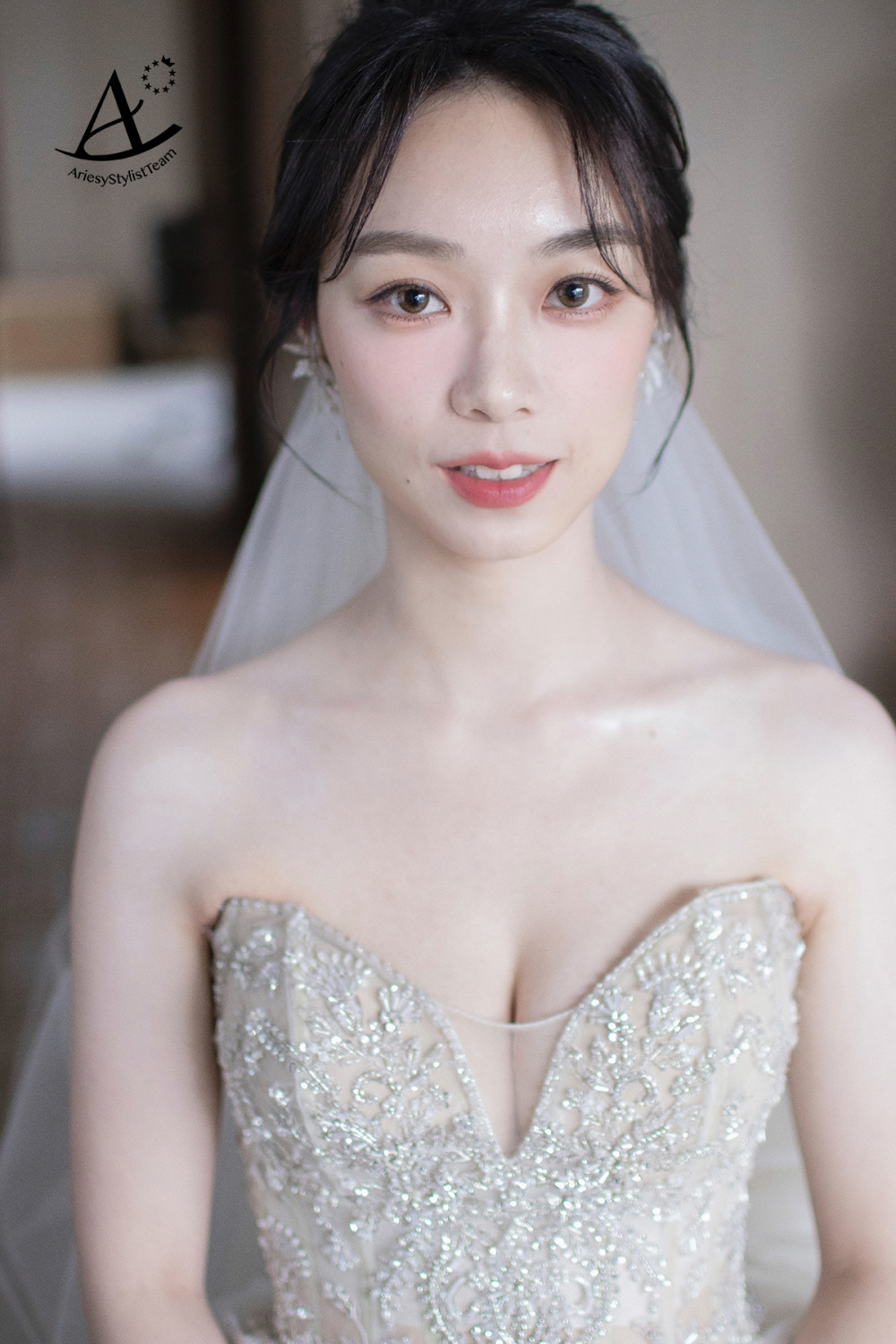 萬豪酒店新娘造型,台北新秘,黑髮新娘造型,新娘秘書,新娘白紗造型,清透妝感