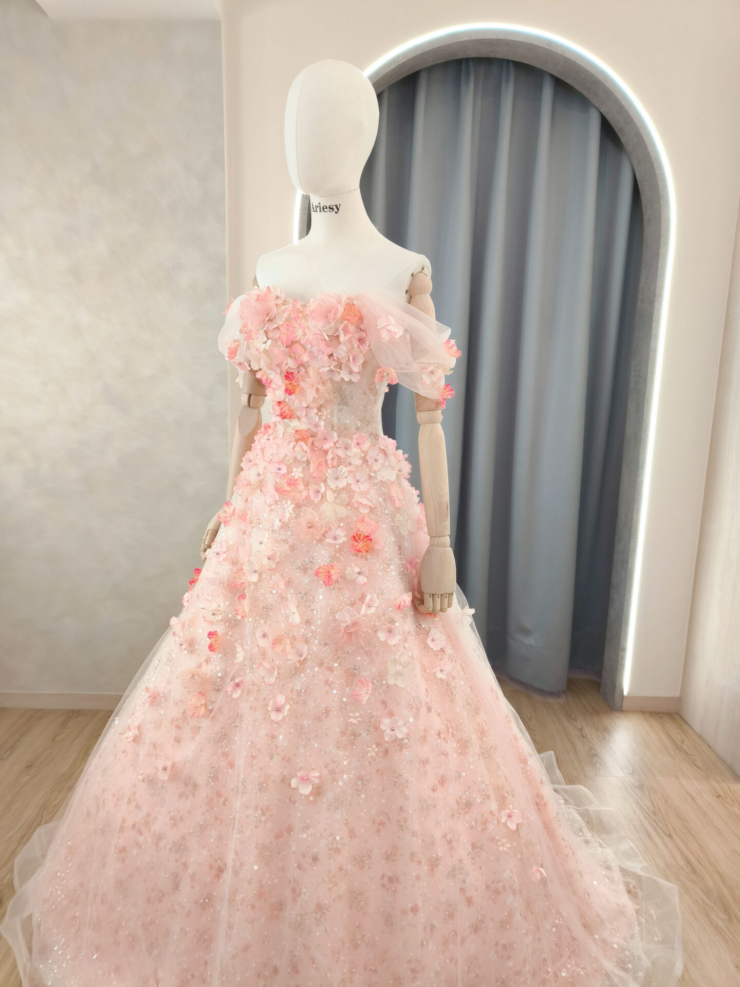Ariesy婚紗禮服,花朵禮服,粉色甜美新娘婚紗,敬酒禮服,送客禮服,禮服出租