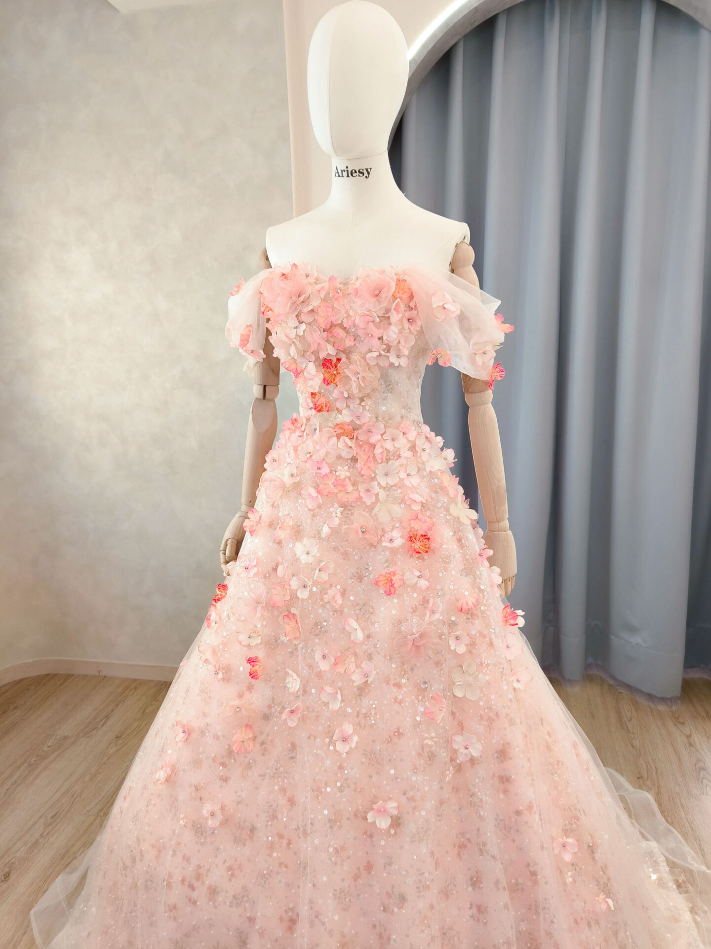 Ariesy婚紗禮服,花朵禮服,粉色甜美新娘婚紗,敬酒禮服,送客禮服,禮服出租