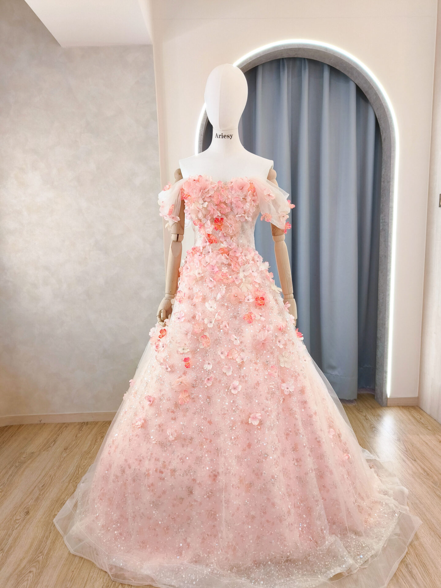 Ariesy婚紗禮服,花朵禮服,粉色甜美新娘婚紗,敬酒禮服,送客禮服,禮服出租