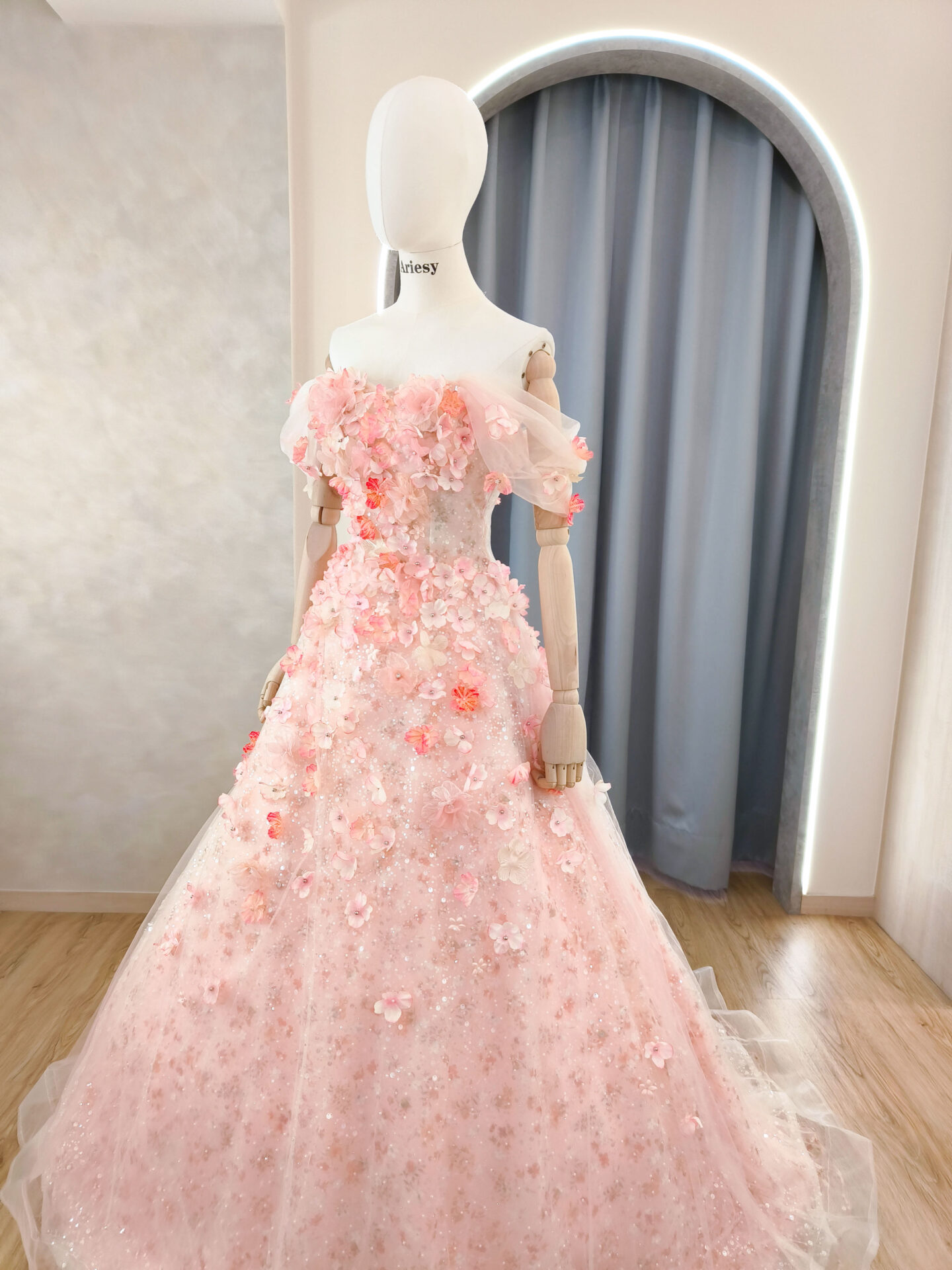 Ariesy婚紗禮服,花朵禮服,粉色甜美新娘婚紗,敬酒禮服,送客禮服,禮服出租