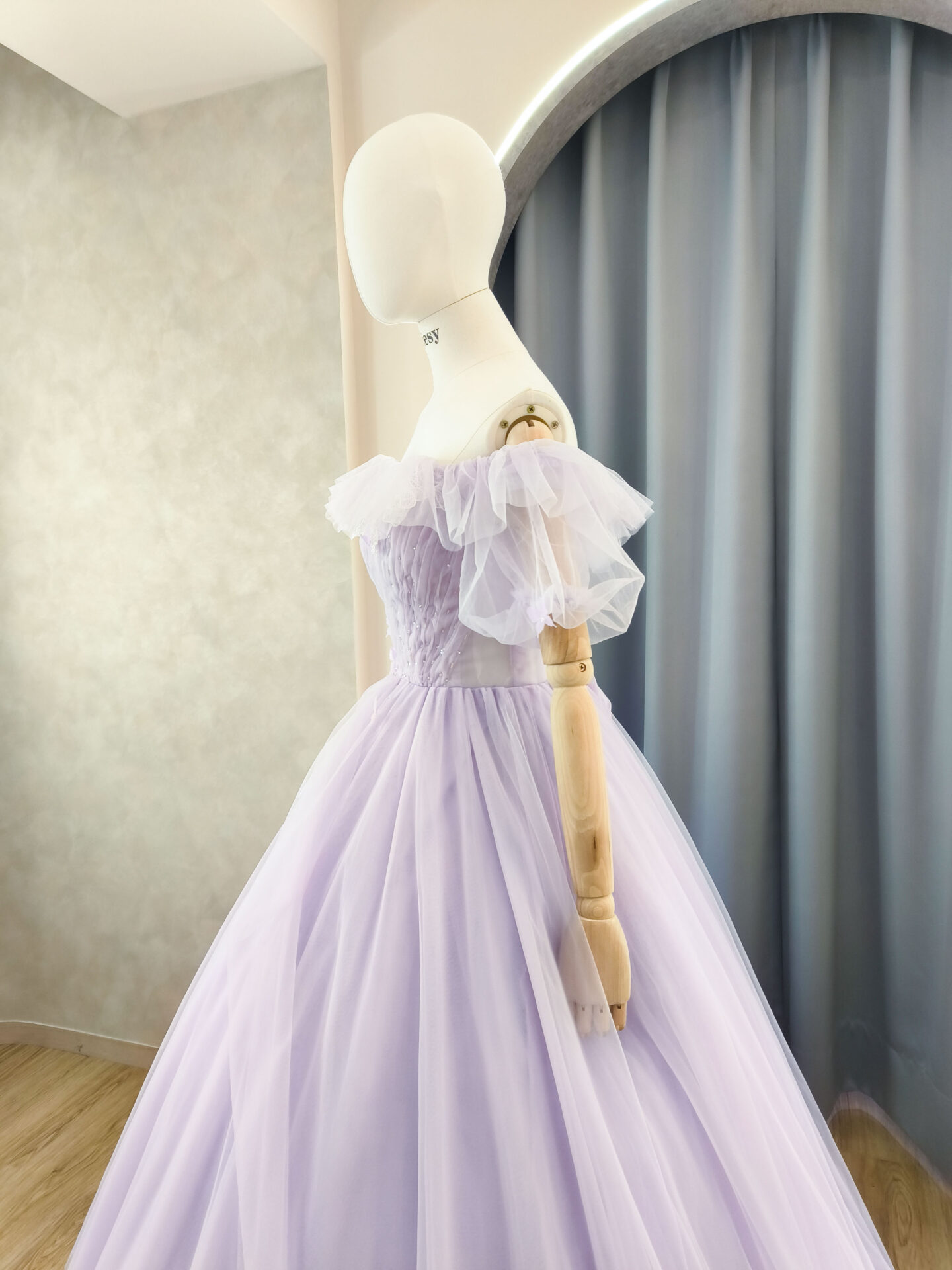 愛瑞思禮服,紫色禮服,紫色甜美婚紗,禮服出租,仙女款飄紗禮服