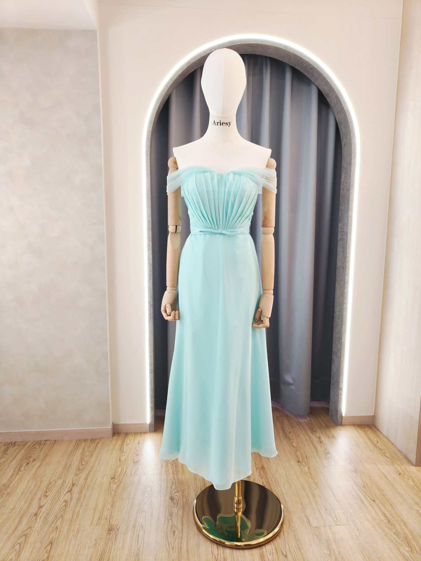 綠色禮服,伴娘禮服,卡肩小禮服,愛瑞思婚紗,三重婚紗