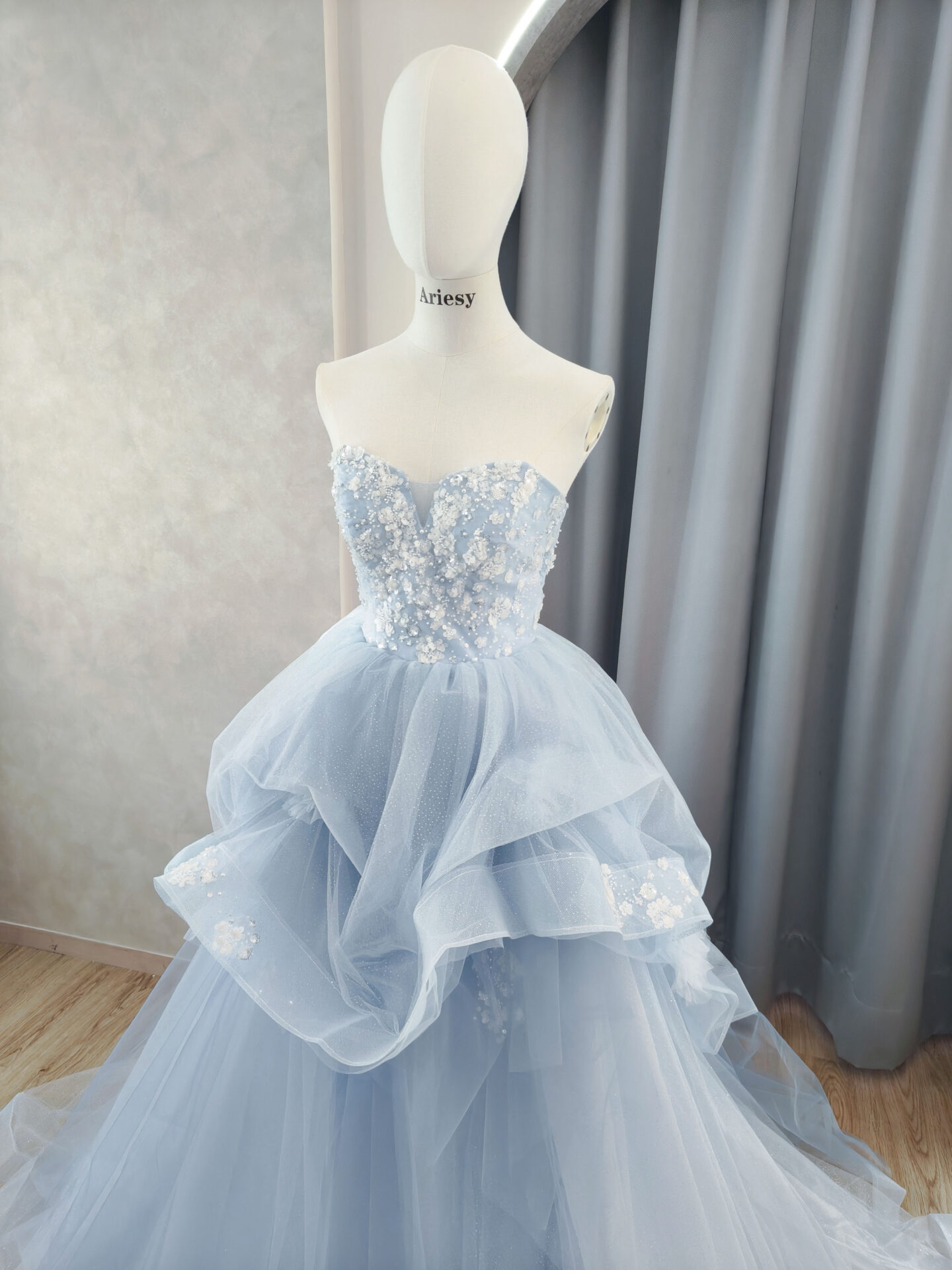 藍色敬酒送客婚紗禮服,台北宴客禮服租借,Ariesy愛瑞思婚紗推薦,婚禮宴客禮服婚紗,婚紗工作室推薦,北部婚紗攝影包套,禮服出租,水藍色多層次夢幻禮服,寶寶藍婚紗