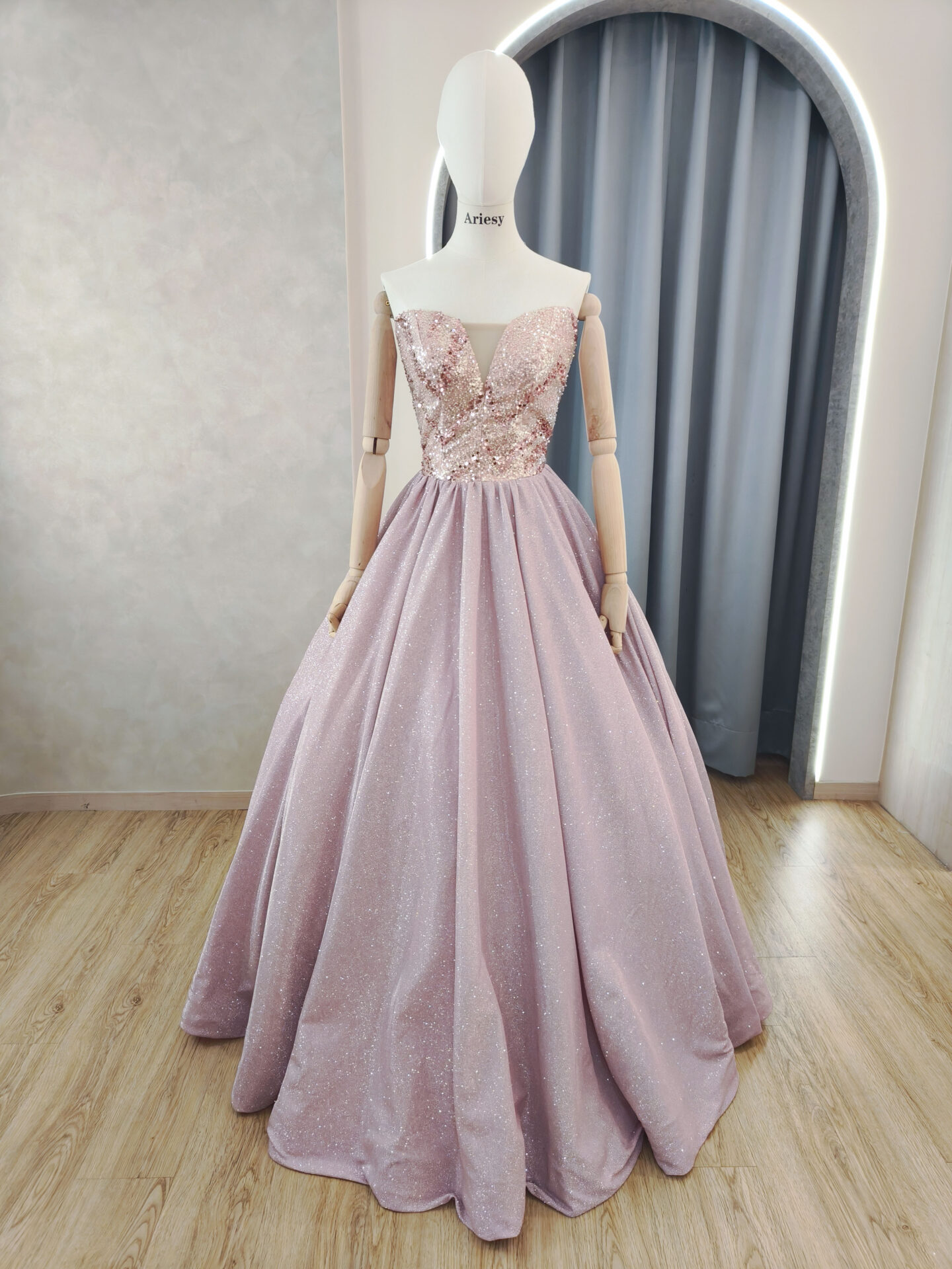 台北禮服出租推薦,Ariesy愛瑞思婚紗推薦,粉色禮服婚紗,婚紗工作室推薦,北部婚紗攝影包套,禮服出租,粉紅色禮服婚紗,ARIESY禮服