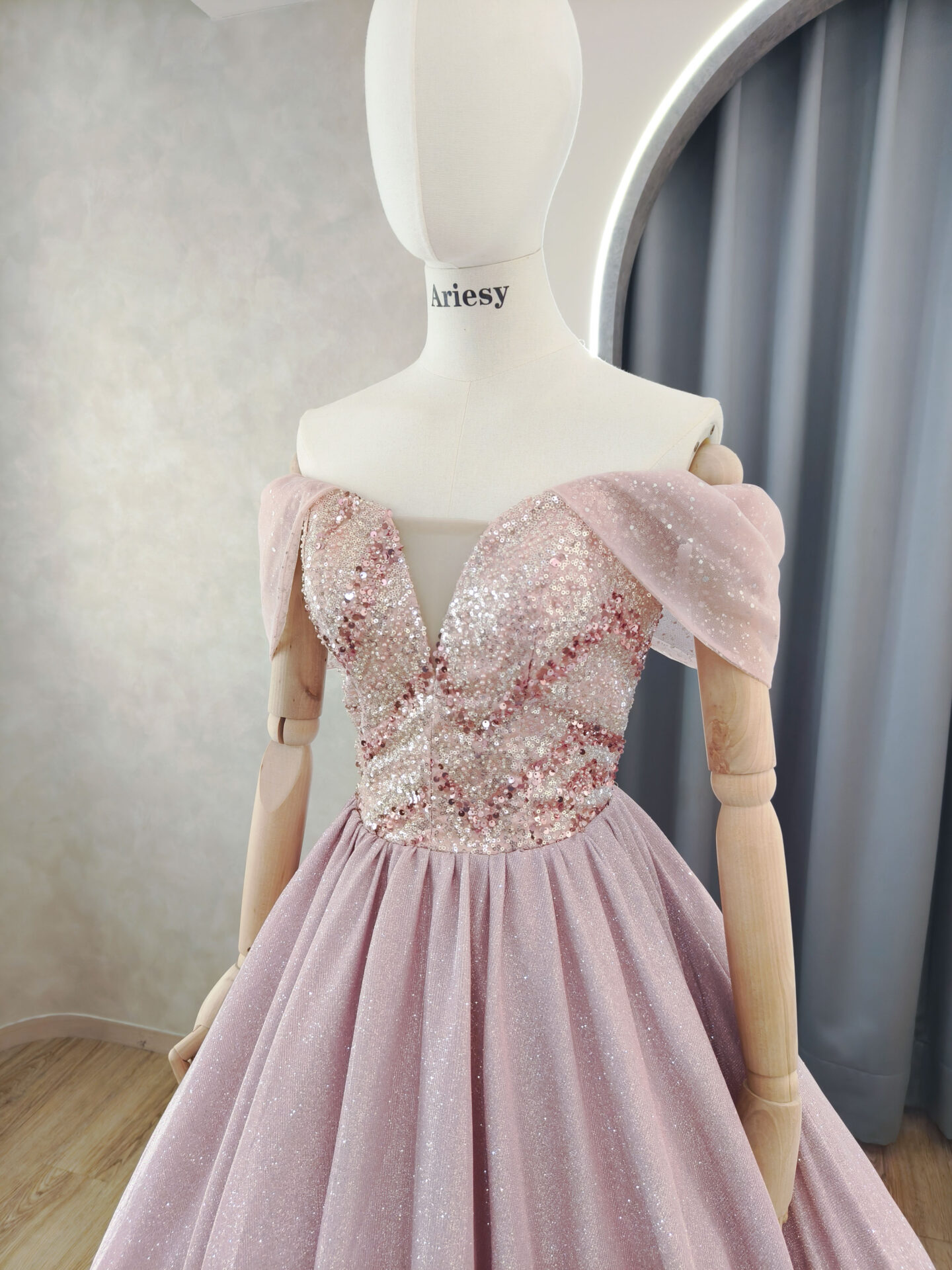 台北禮服出租推薦,Ariesy愛瑞思婚紗推薦,粉色禮服婚紗,婚紗工作室推薦,北部婚紗攝影包套,禮服出租,粉紅色禮服婚紗,ARIESY禮服